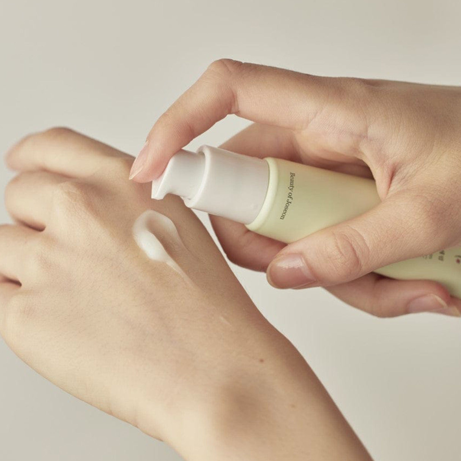 BEAUTY OF JOSEON Light on Serum Centella + Vita C - 30ml